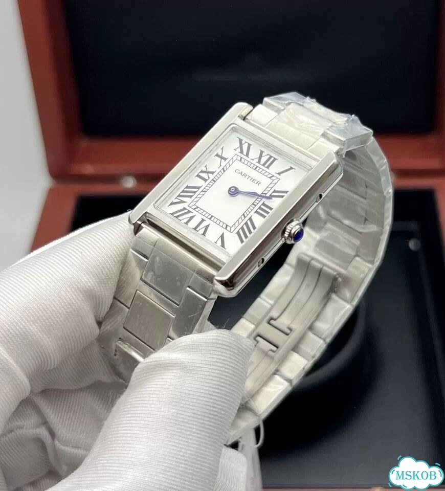 Часы Cartier Tank quartz фото 4
