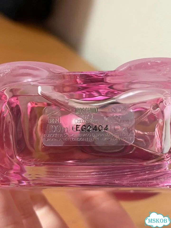 Духи moschino toy 2 bubble gum фото 3