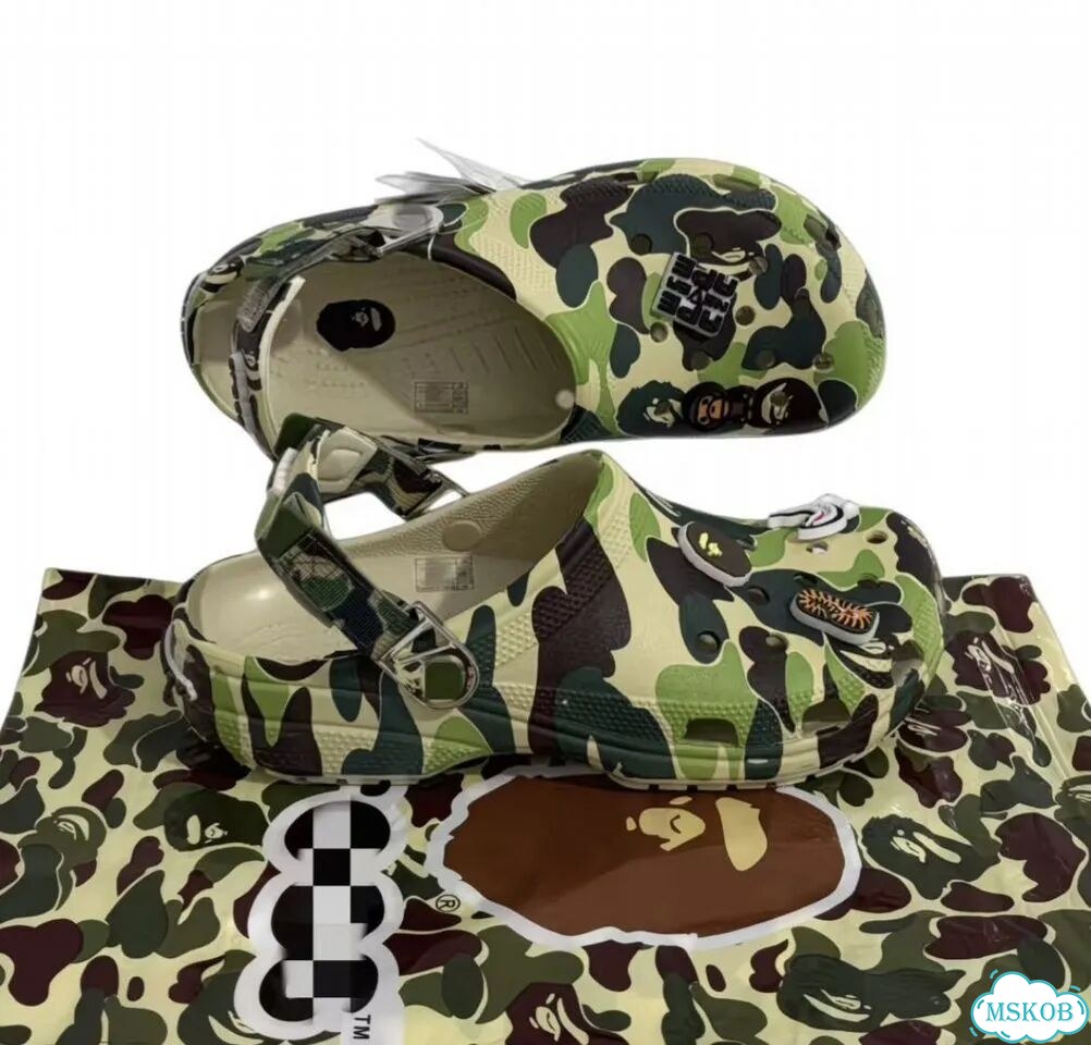 Crocs x bape фото 6