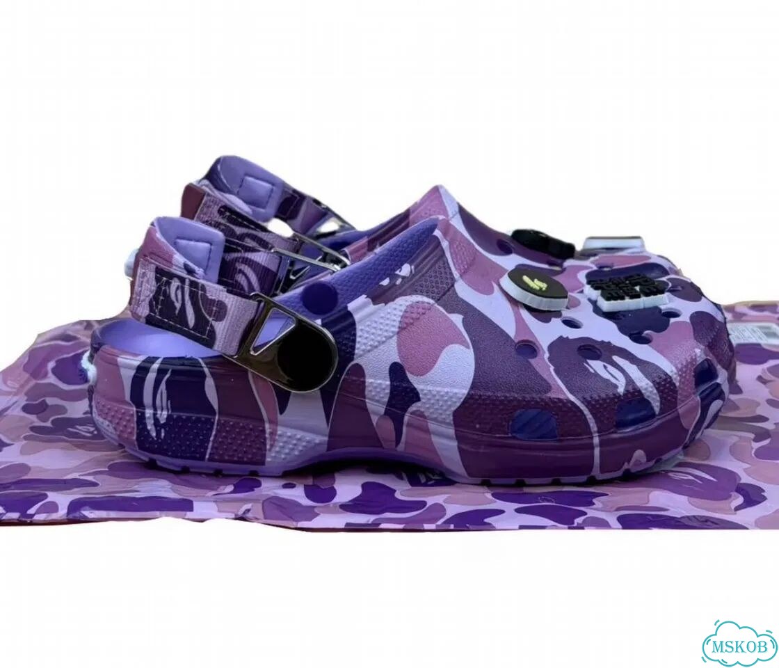 Crocs x bape фото 8