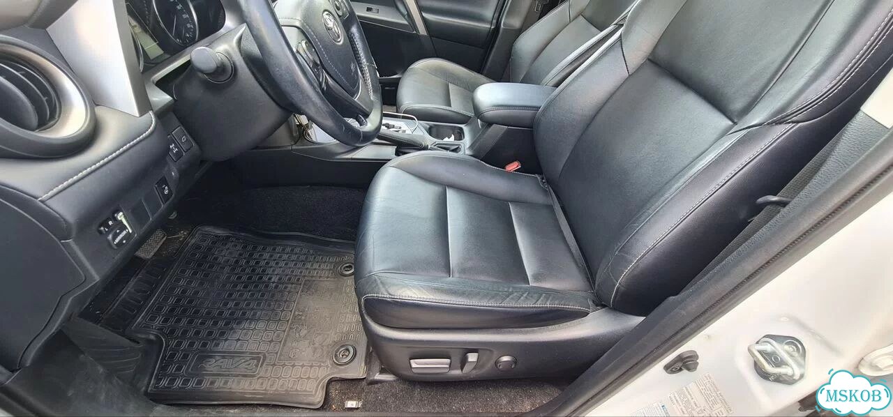 Toyota RAV4 2.2 AT, 2019, 81 500 км фото 13