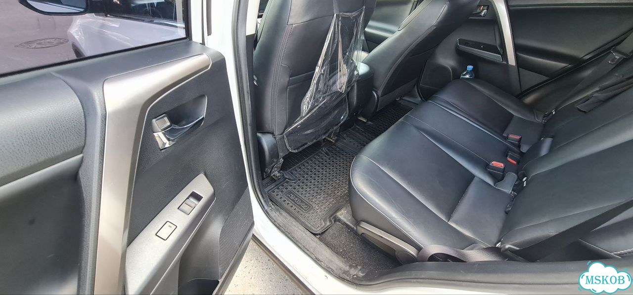 Toyota RAV4 2.2 AT, 2019, 81 500 км фото 14