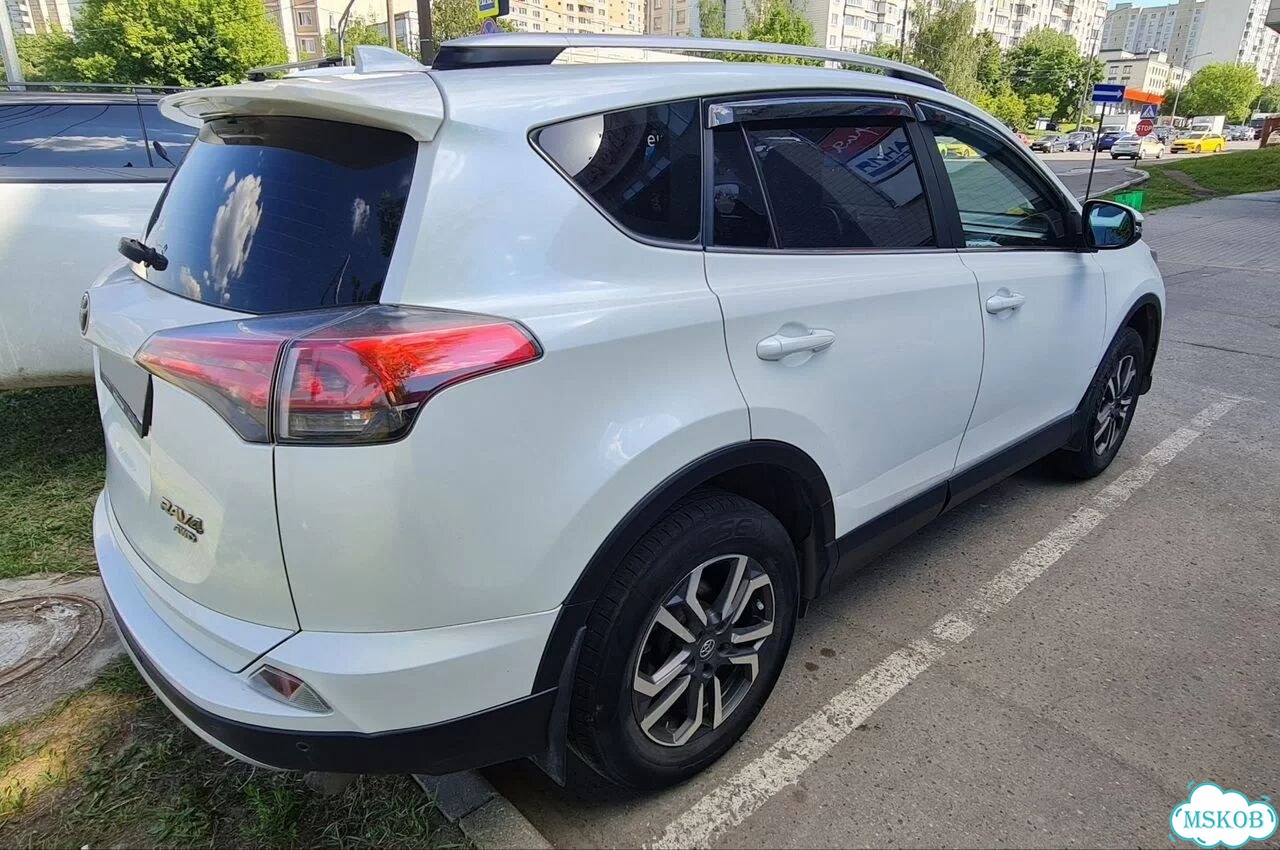 Toyota RAV4 2.2 AT, 2019, 81 500 км фото 6