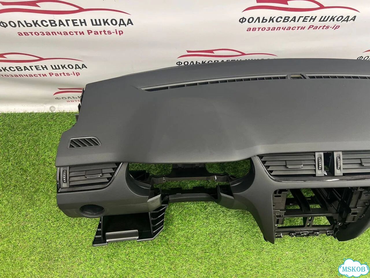 Торпедо Skoda Octavia a7 фото 3