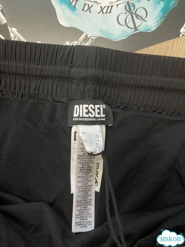 Плавательные шорты Diesel M Оригинал Новые фото 2