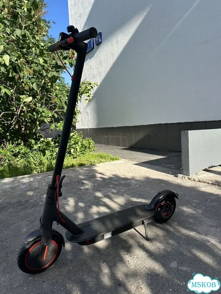 Электросамокат xiaomi M365 Pro фото 1