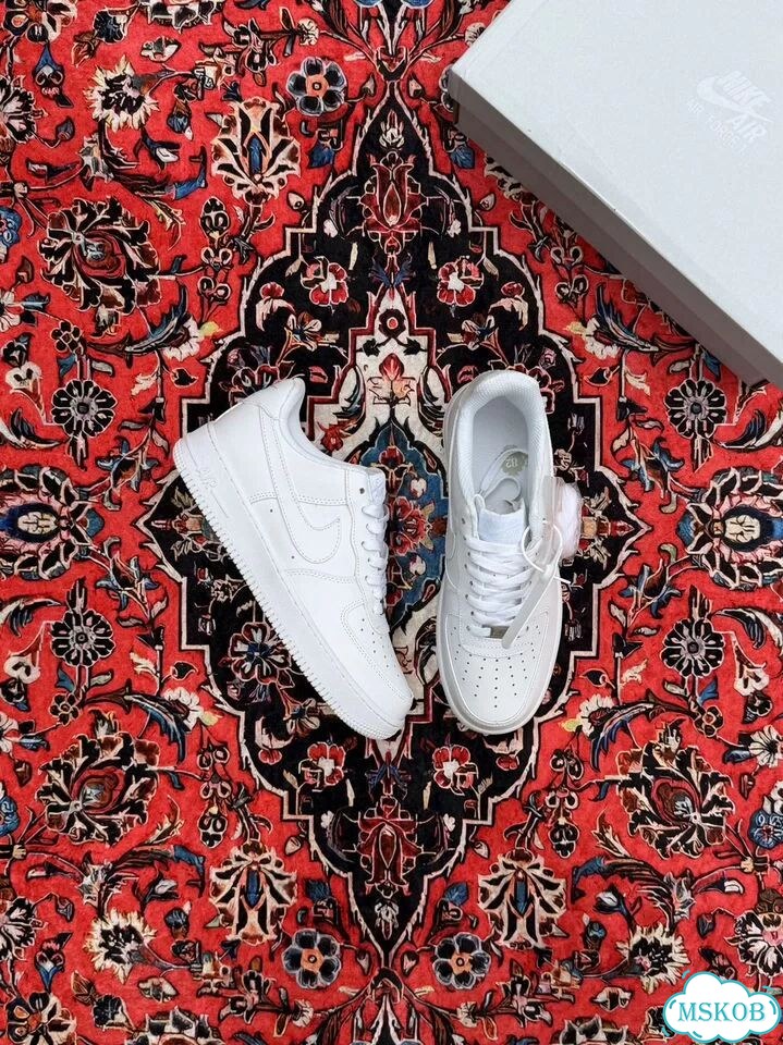 Nike Air Force 1 Белые фото 2