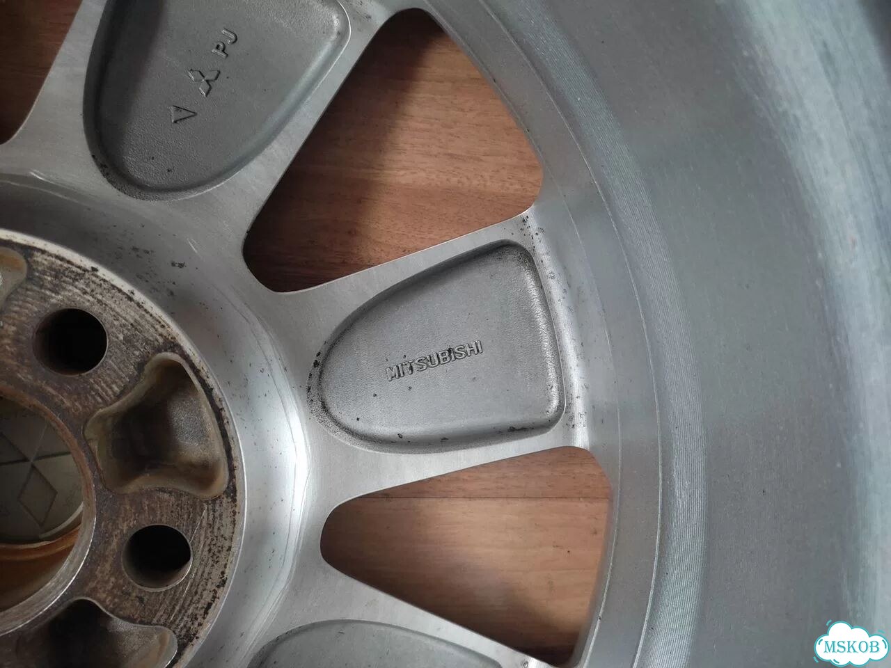 Диски r18 на Mitsubishi фото 8