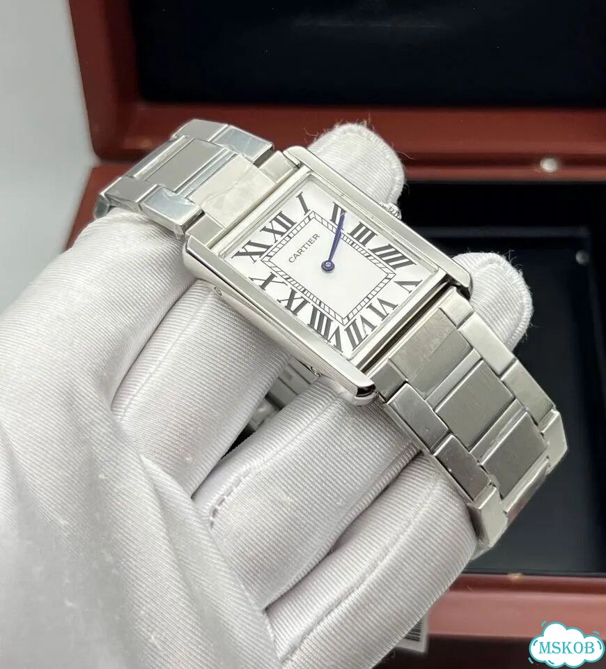 Часы Cartier Tank quartz фото 5