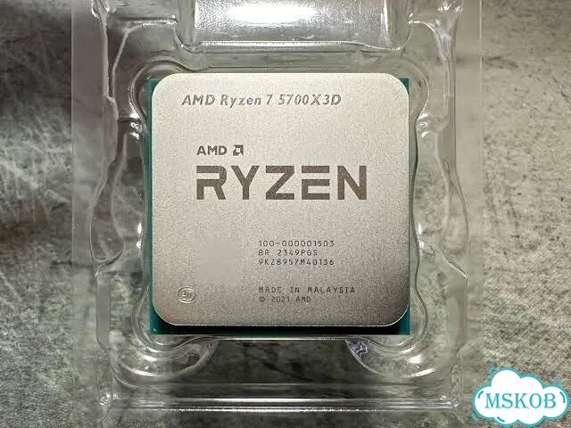 AMD Ryzen 7 5700X3D фото 1
