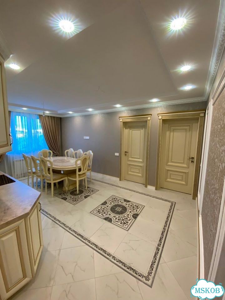 3-к. квартира, 76 м², 8/17 эт. фото 4