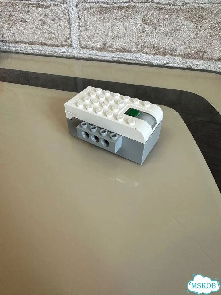 Смарт хаб wedo 2.0 оригинал Лего фото 1