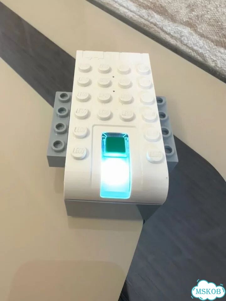Смарт хаб wedo 2.0 оригинал Лего фото 2