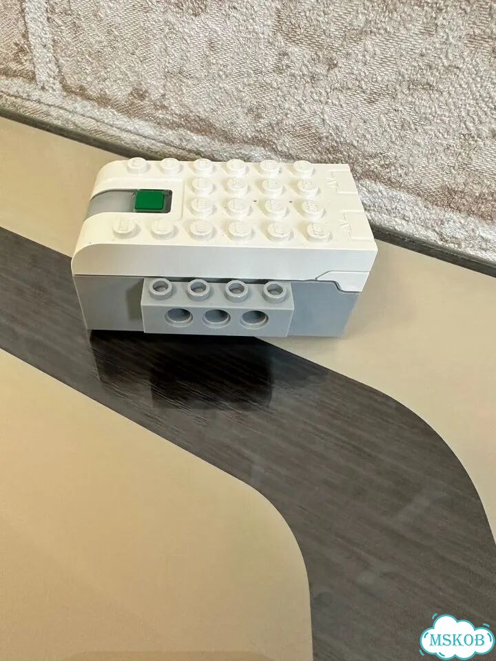 Смарт хаб wedo 2.0 оригинал Лего фото 3