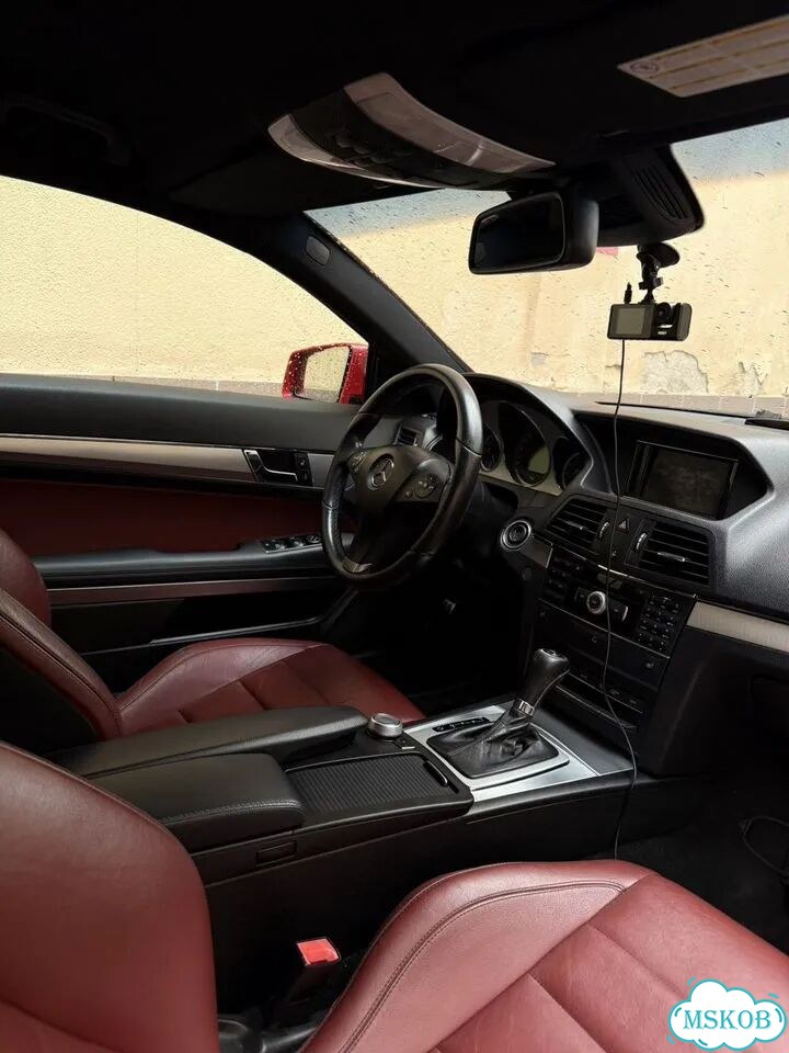 Mercedes-Benz E-класс 1.8 AT, 2010, 240 000 км фото 2