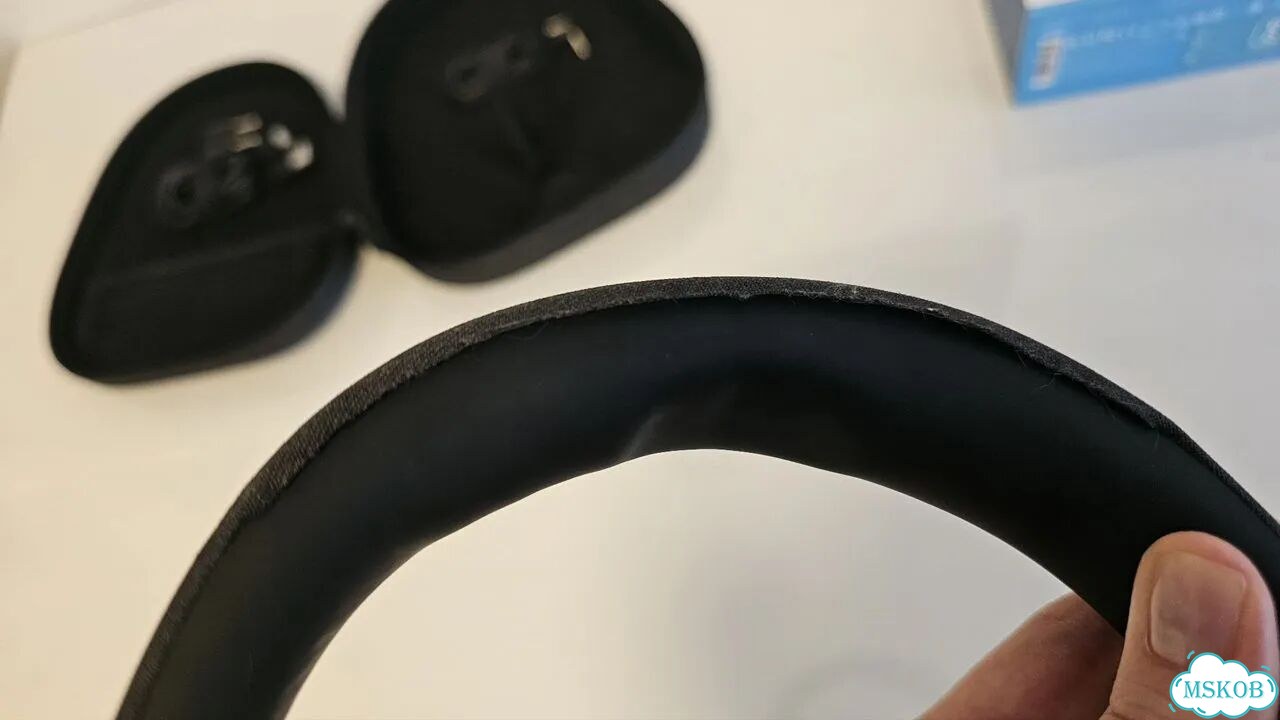 Наушники Sennheiser Momentum 4 Wireless фото 5