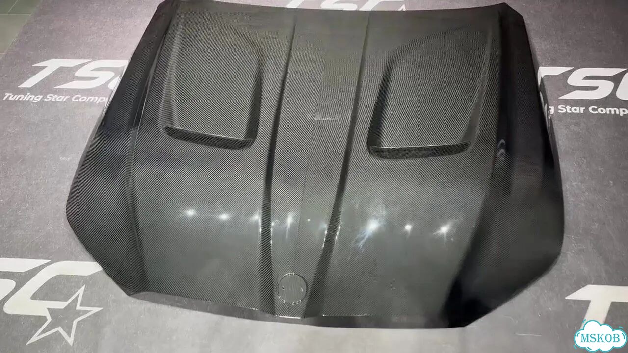 Капот BMW M5 G90 G99 G60 SQ сухой карбон фото 1