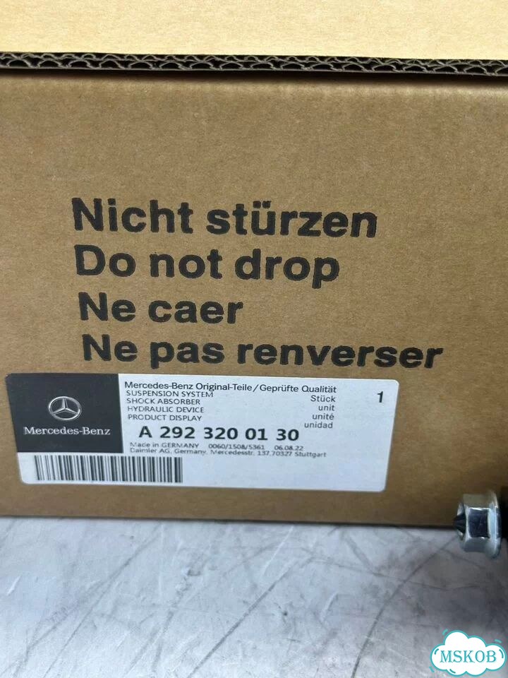 Амортизатор задний Mercedes A2923200130 C292 фото 3