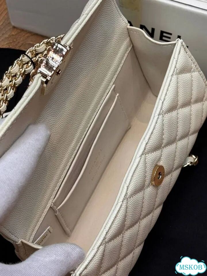 Chanel мини-сумка натуральная кожа 19x11 см фото 9