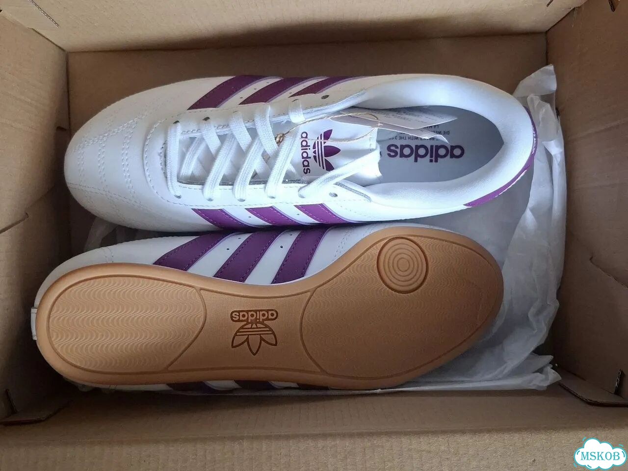 Кроссовки Adidas новые фото 6