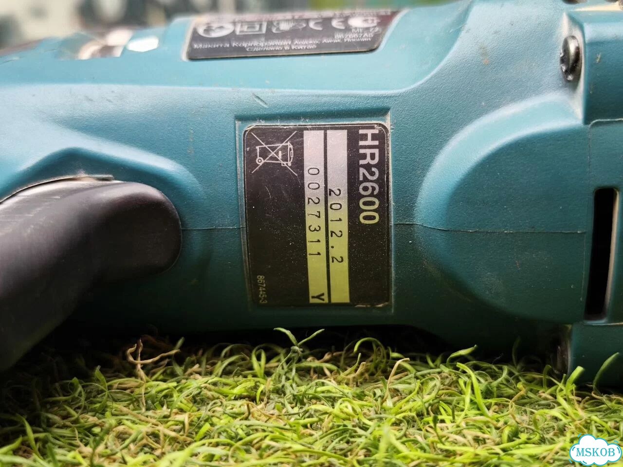 Makita HR2600 фото 5