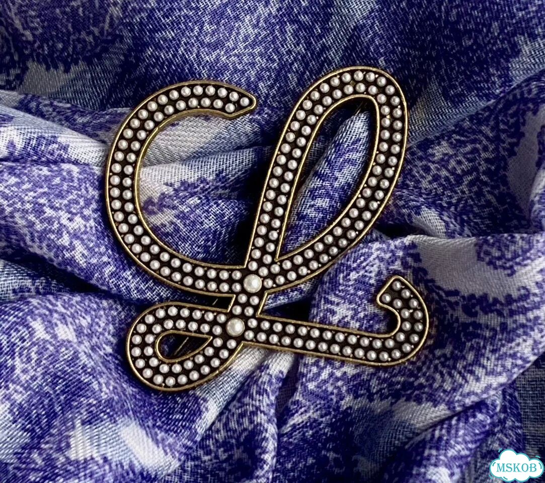 Брошь Loewe с жемчугом фото 10