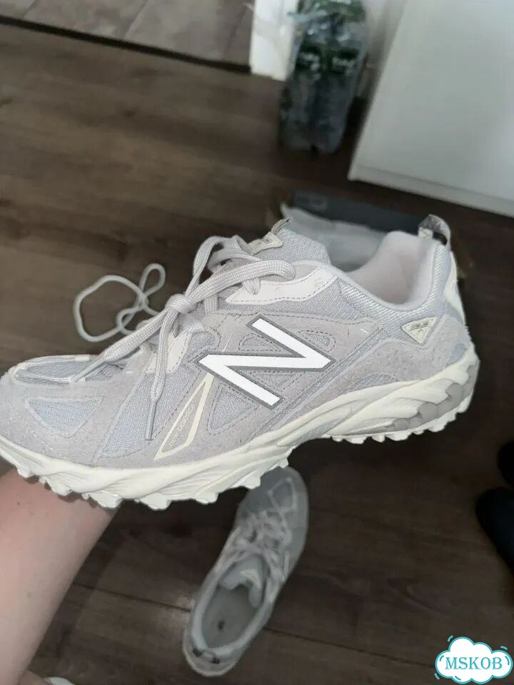 Новые кроссовки New Balance 610 фото 2