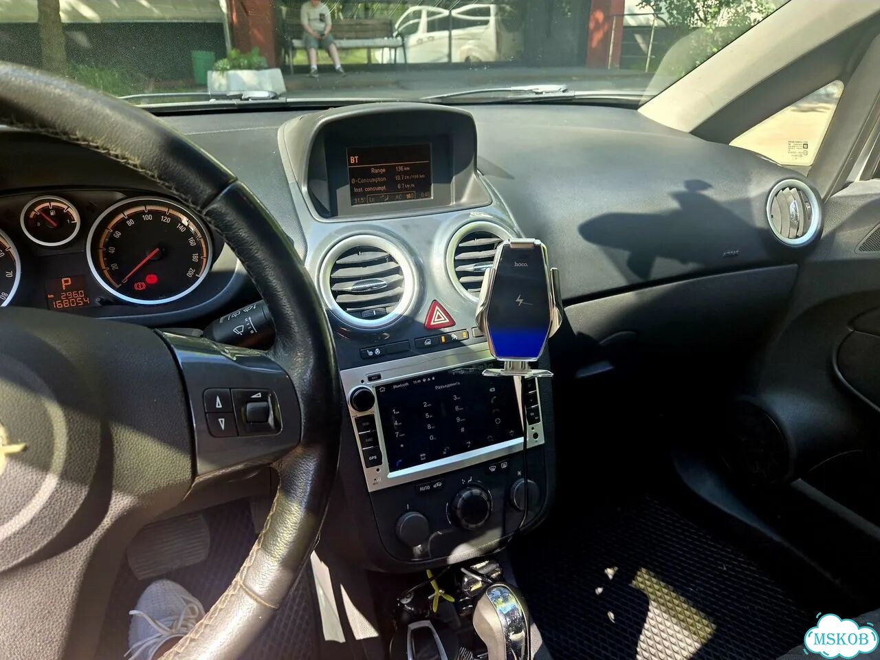 Opel Corsa 1.4 AT, 2011, 168 054 км фото 10