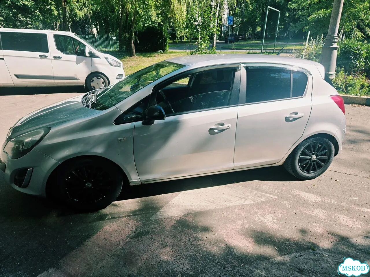 Opel Corsa 1.4 AT, 2011, 168 054 км фото 8