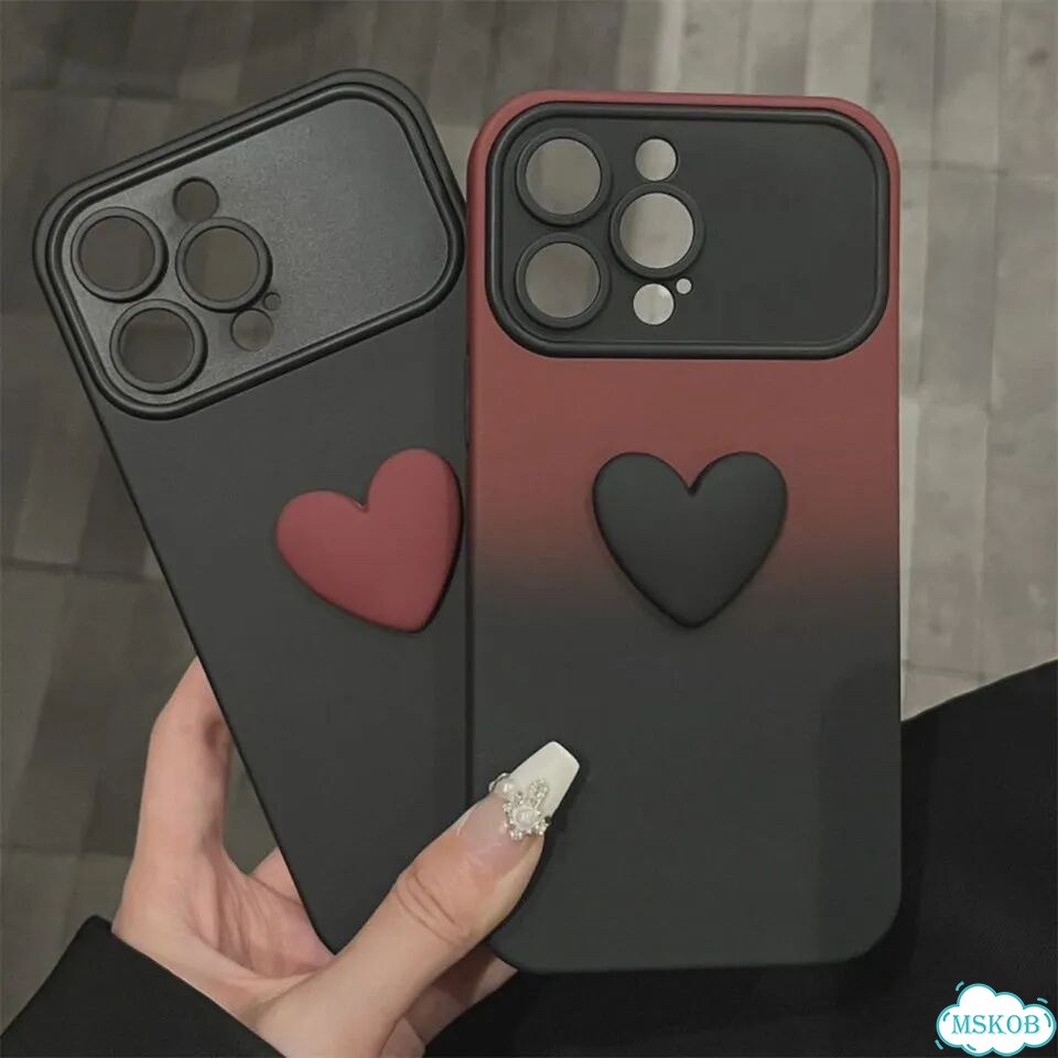 Серый чехол для iPhone 14Plus с сердцем фото 5