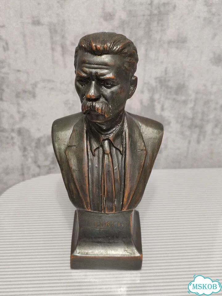 Бюст М.Горький, шпиатр, литьё, СССР, 1949 год фото 1