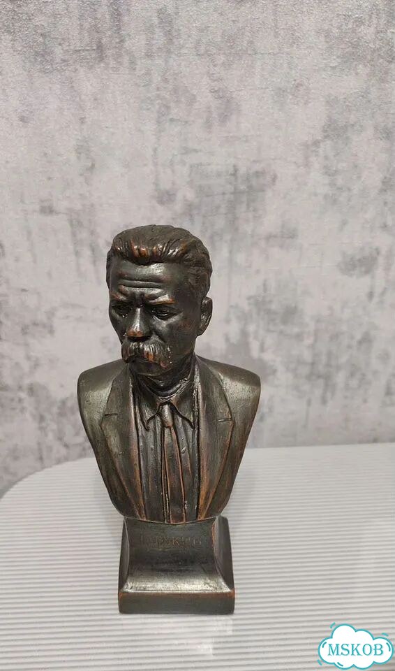 Бюст М.Горький, шпиатр, литьё, СССР, 1949 год фото 2