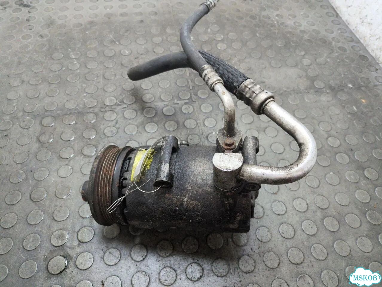 Компрессор кондиционера Ford Focus 2 фото 1
