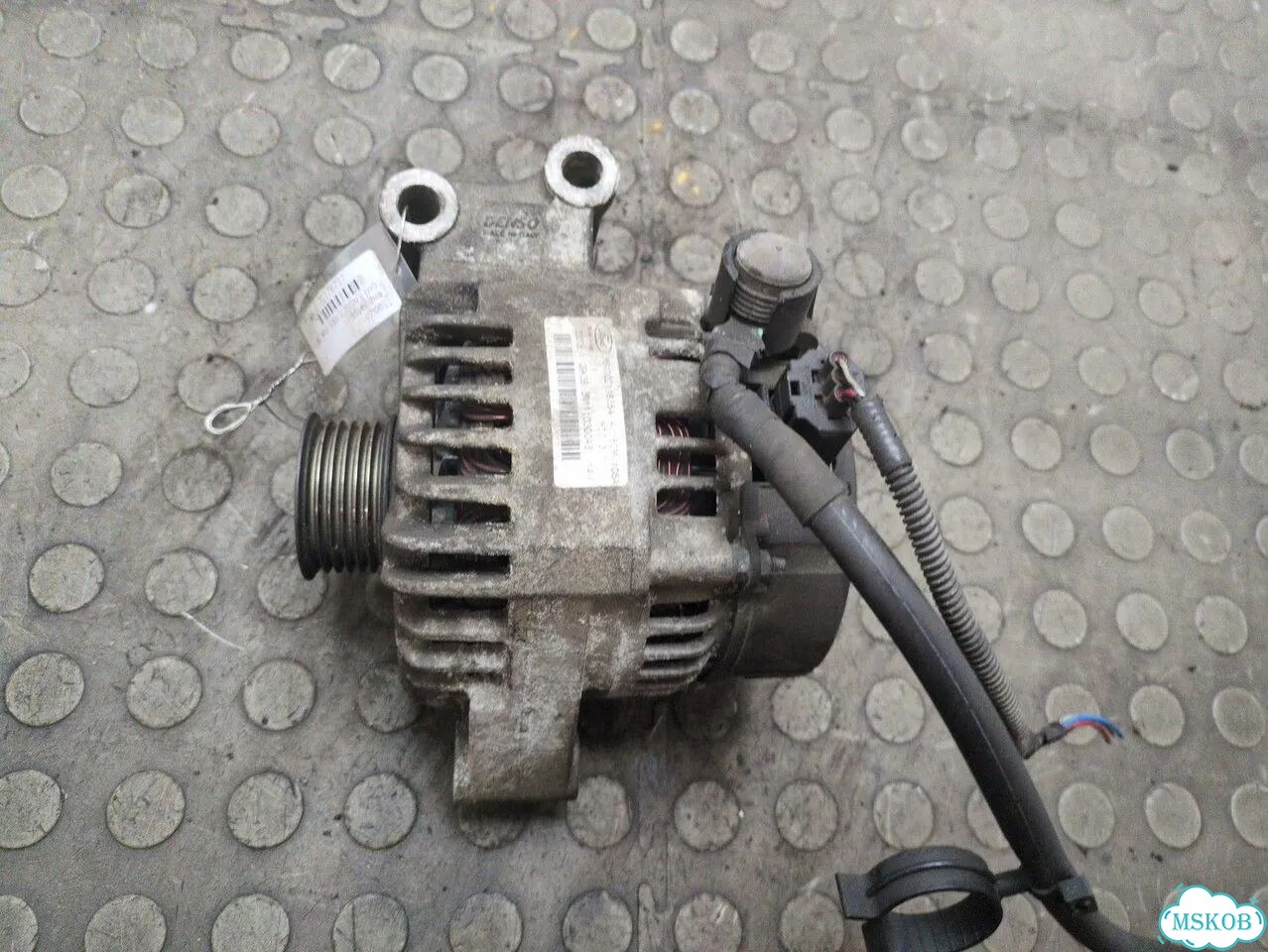 Генератор Ford Focus 2 фото 1