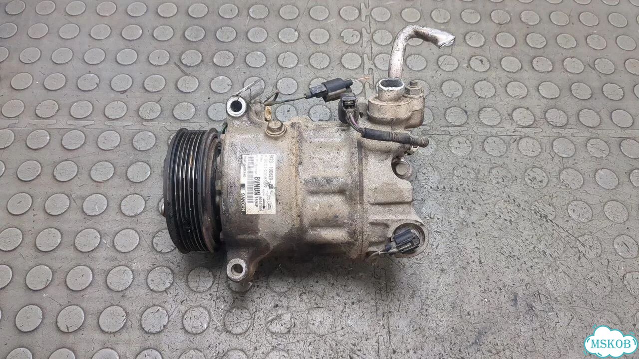 Компрессор кондиционера Land Rover Discovery 4 фото 1