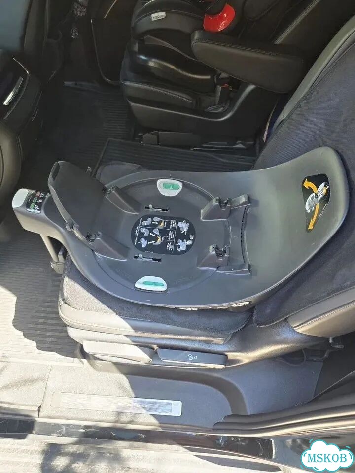 Cybex cloud Z I-size база izofix фото 2