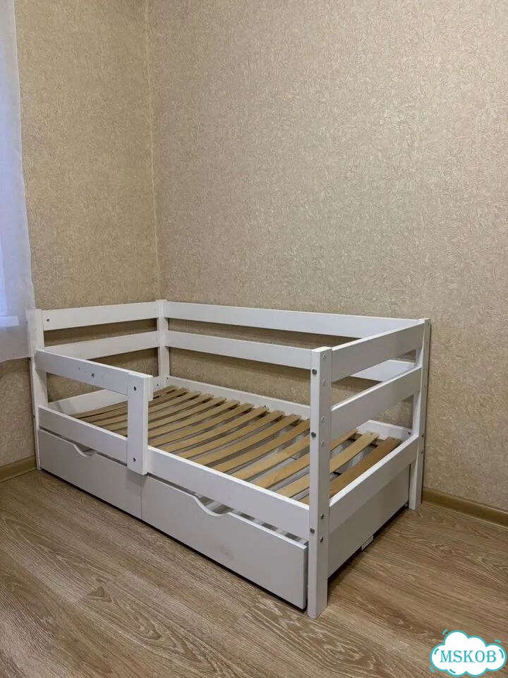 Детская кроватка фото 1