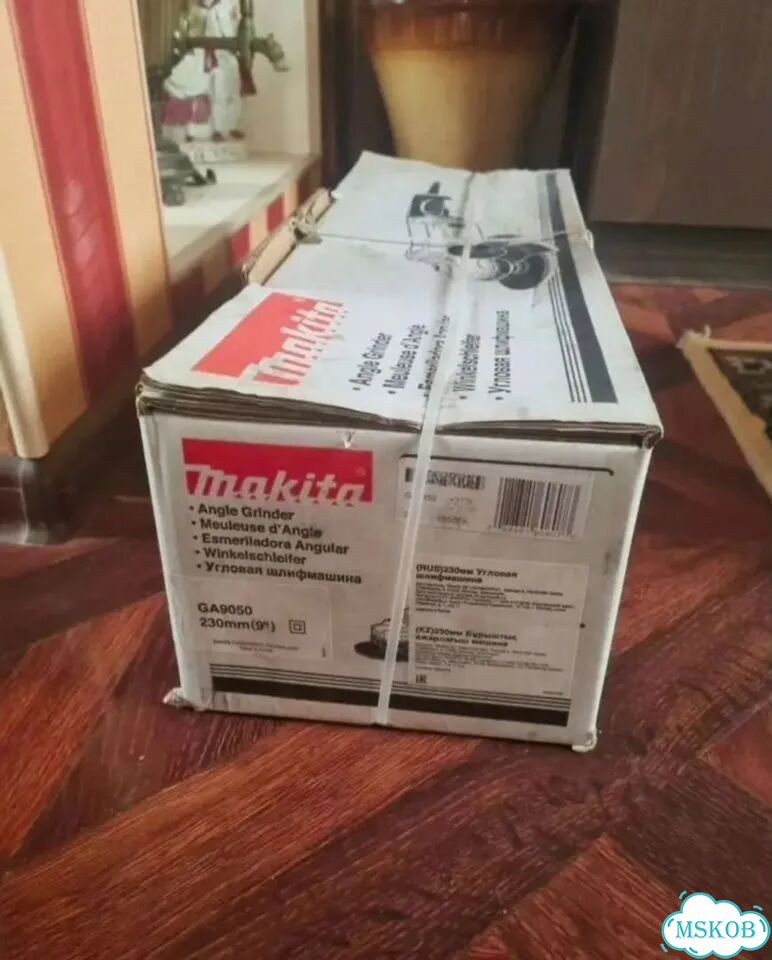 Ушм болгарка makita ga 9050 фото 4