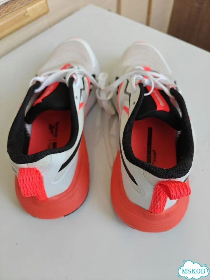 Мужские кроссовки Reebok фото 4