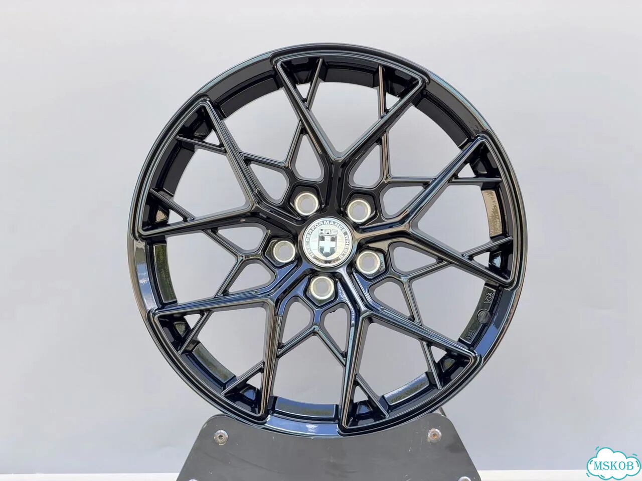 Литые диски WorldWheels 8×R19 5×114.3 фото 1