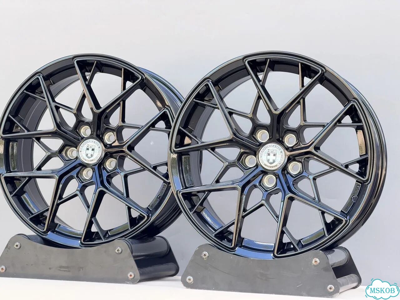Литые диски WorldWheels 8×R19 5×114.3 фото 2