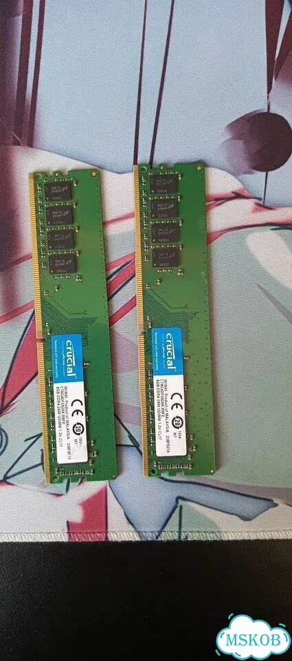 Оперативная память ddr4 16gb 2400Мг фото 1
