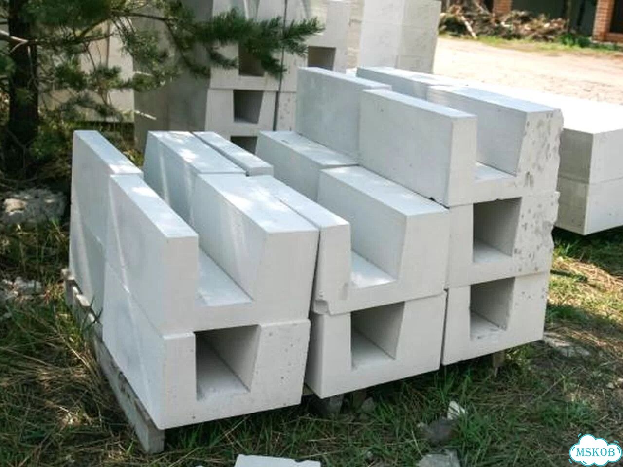 Газобетоный U блок фото 1