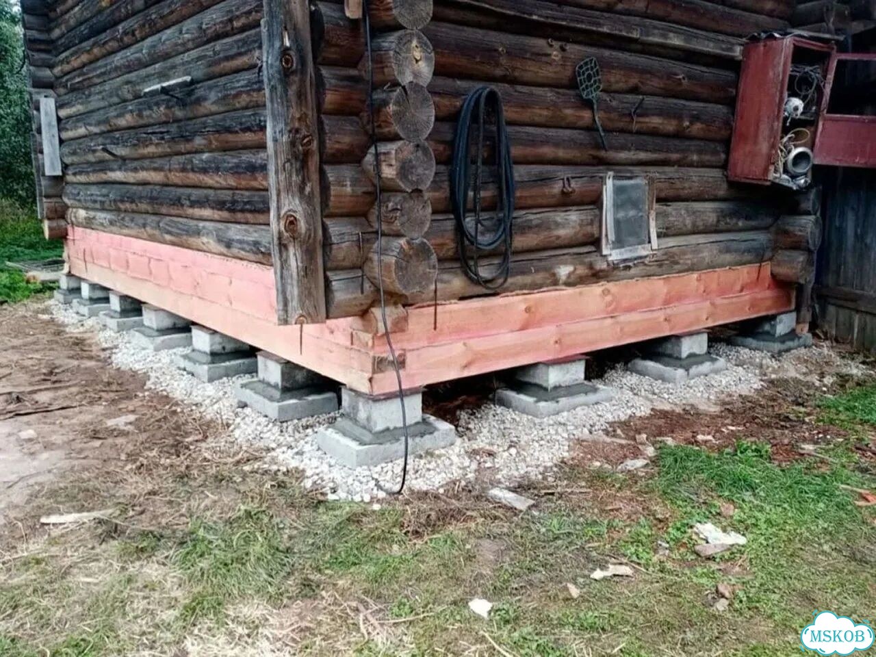 Ремонт домов. Замена венцов. Подъем дома фото 6