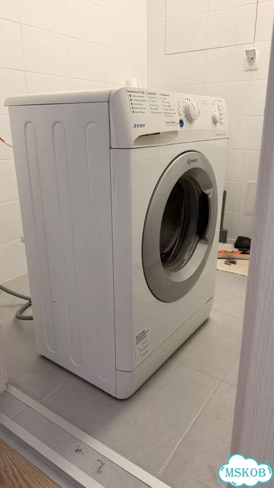 Стиральная машина Indesit bwsb 51051S фото 2