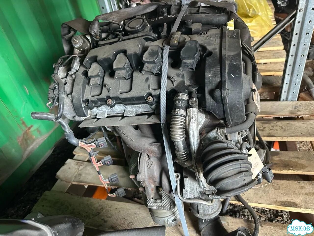 Двигатель Audi A6 4F BYK 2004 (б/у) фото 1