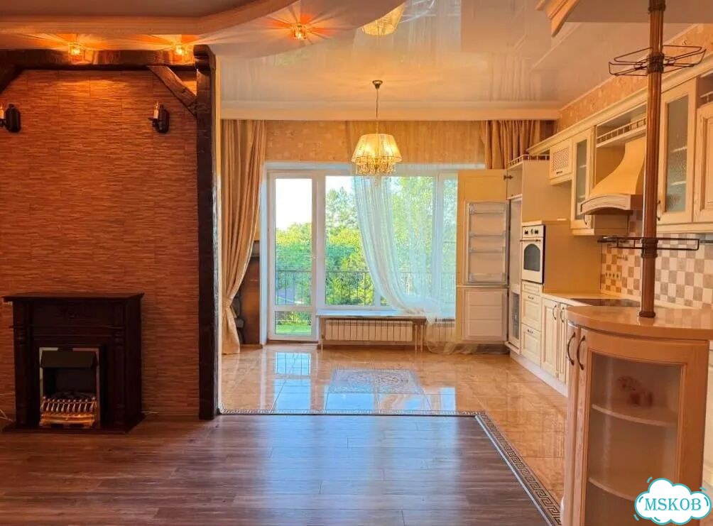 3-к. квартира, 100 м², 2/3 эт. фото 3