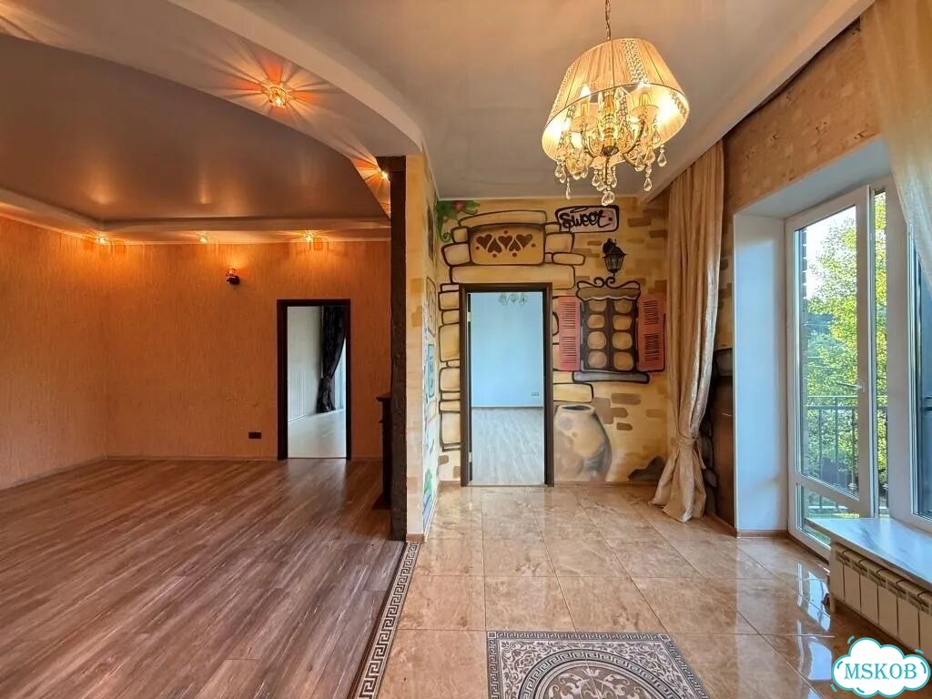 3-к. квартира, 100 м², 2/3 эт. фото 5