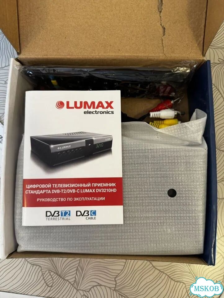 Телевизионный приемник DVB-T2 Lumax DV3210HD фото 3