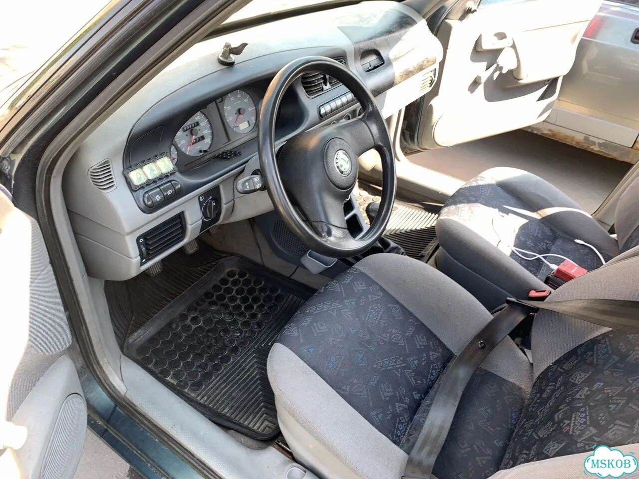 Skoda Felicia 1.3 MT, 1999, битый, 172 774 км фото 18